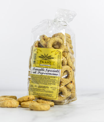 Taralli au piment - 400g, la saveur piquante pour épicier vos apéritifs avec My Little Italy.