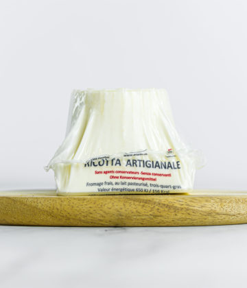 Ricotta fresca e tradizionale prodotta con latte di mucca svizzero My Little Italy