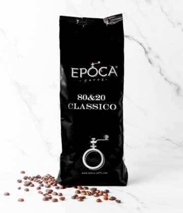 Kaffeebohnen Epoca Caffè 80&amp;20 Classico 1kg, eine raffinierte Mischung aus südamerikanischen Arabica- und Robusta-Bohnen für einen traditionellen italienischen Espresso, erhältlich bei My Little Italy.