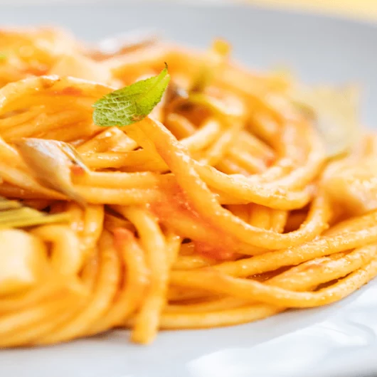 Découvrez Comment Préparer un Pesto Rosso en Seulement 15 Minutes ! 🍅🌿