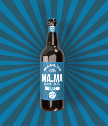 Flasche Weiss Weiße Craft-Bier von MaMa auf blauem Hintergrund.